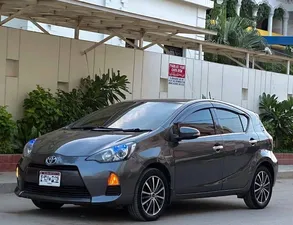 Toyota Aqua 2013 for Sale