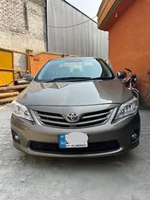 Toyota Corolla Altis SR Cruisetronic 1.6 2014 for Sale