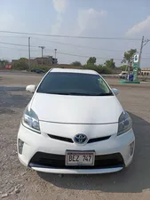 Toyota Prius S 1.8 2012 for Sale