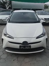 Toyota Prius S 2020 for Sale