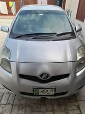 Toyota Vitz F 1.0 2009 for Sale