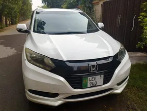 Honda Vezel Hybrid Z 2016 for Sale