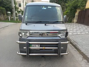 Mitsubishi Minicab G 2013 for Sale