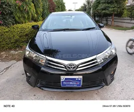 Toyota Corolla Altis Grande CVT-i 1.8 2015 for Sale