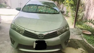 Toyota Corolla GLi 1.3 VVTi 2015 for Sale