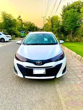 Toyota Yaris GLI MT 1.3 2020 for Sale