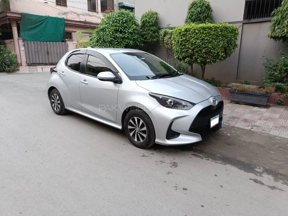 Toyota Yaris Hatchback 2020 for Sale in Lahore Image-1