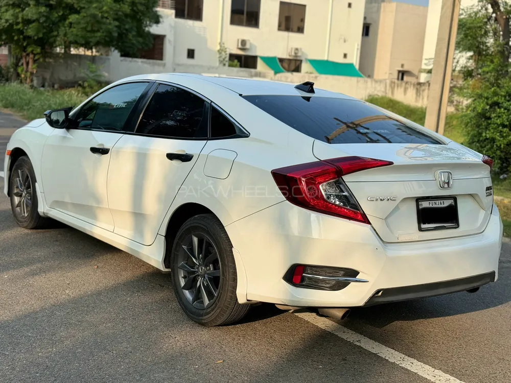 Honda Civic 2016 for Sale in Lahore Honda Civic 2016 for Sale in Lahore Image-19
