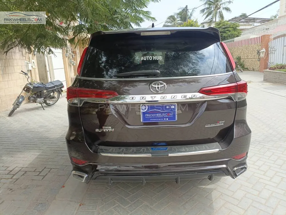 Toyota Fortuner 2017 for Sale in Karachi Toyota Fortuner 2017 for Sale in Karachi Image-6