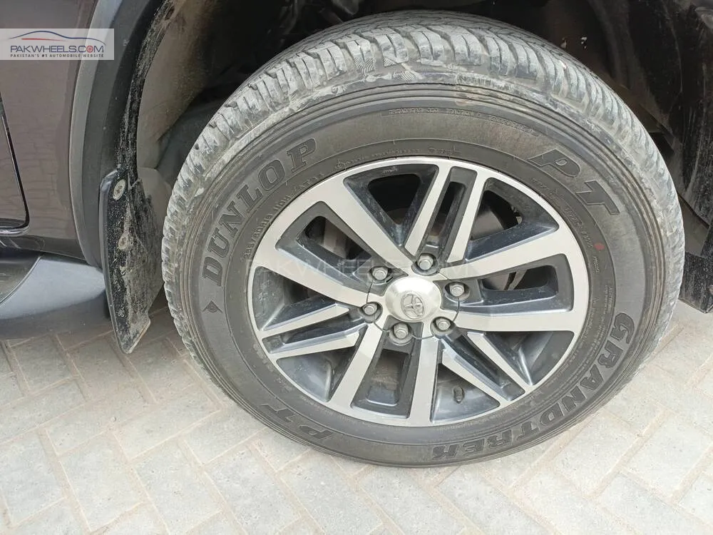 Toyota Fortuner 2017 for Sale in Karachi Toyota Fortuner 2017 for Sale in Karachi Image-14