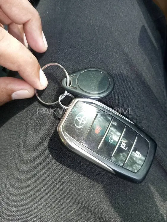 Toyota Fortuner 2018 for Sale in Lahore Toyota Fortuner 2018 for Sale in Lahore Image-13