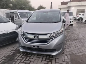 Honda Freed + Hybrid G Honda Sensing 2018 for Sale