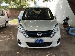 Nissan Serena e-POWER 2019 for Sale