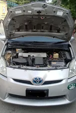 Toyota Prius S Touring Selection 1.8 2011 for Sale