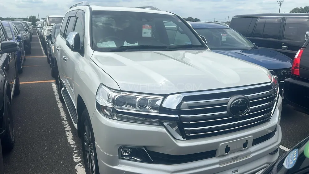 Toyota Land Cruiser ZX 2019 for sale in Lahore | PakWheels Toyota Land Cruiser ZX 2019 for sale in Lahore | PakWheels