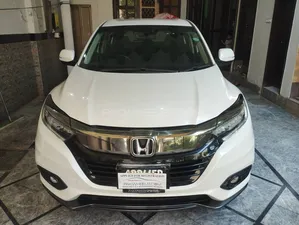 Honda Vezel Hybrid X Honda Sensing 2018 for Sale