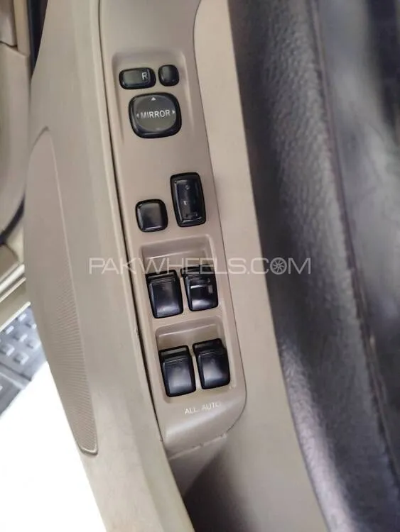 ٹویوٹا سرف 2003 for Sale in لاہور ٹویوٹا سرف 2003 for Sale in لاہور Image-12