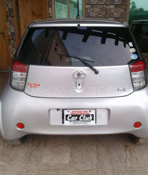 Toyota iQ 2009 for Sale in Mardan Image-1