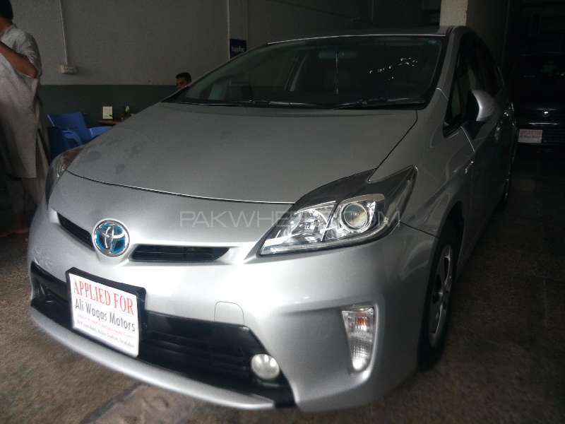 Toyota Prius 2012 for Sale in Faisalabad Image-1