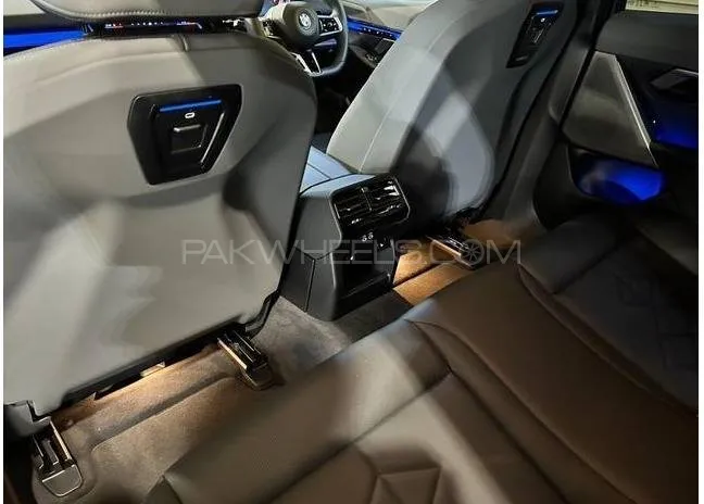 BMW 5 Series 2024 for Sale in Lahore BMW 5 Series 2024 for Sale in Lahore Image-8