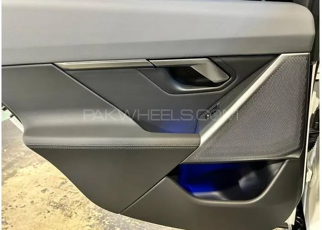 BMW 5 Series 2024 for Sale in Lahore BMW 5 Series 2024 for Sale in Lahore Image-7