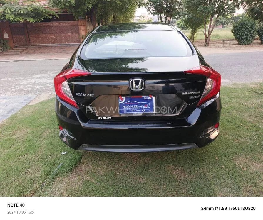 Honda Civic 2017 for Sale in Lahore Honda Civic 2017 for Sale in Lahore Image-6