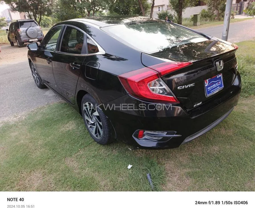 Honda Civic 2017 for Sale in Lahore Honda Civic 2017 for Sale in Lahore Image-5
