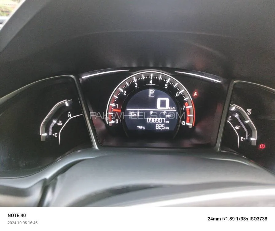 Honda Civic 2017 for Sale in Lahore Honda Civic 2017 for Sale in Lahore Image-9