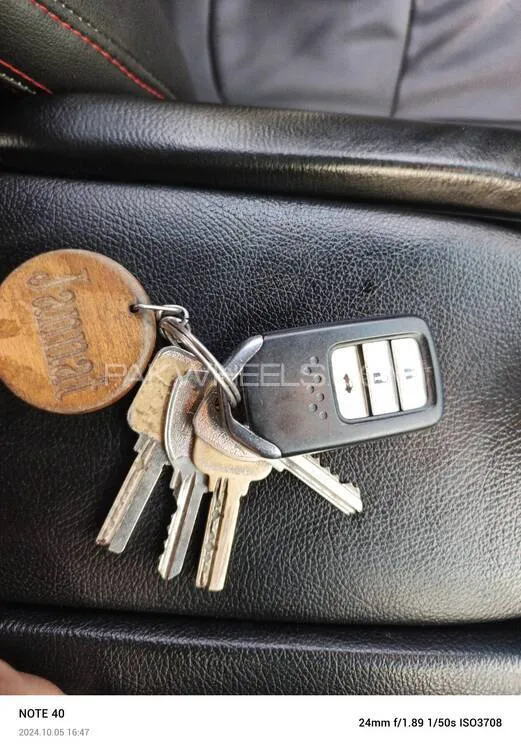 Honda Civic 2017 for Sale in Lahore Honda Civic 2017 for Sale in Lahore Image-13