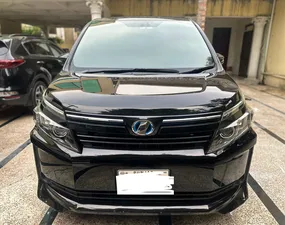 Toyota Voxy X 2015 for Sale