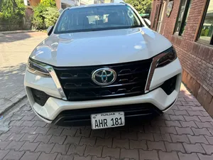 Toyota Fortuner 2.7 G 2022 for Sale