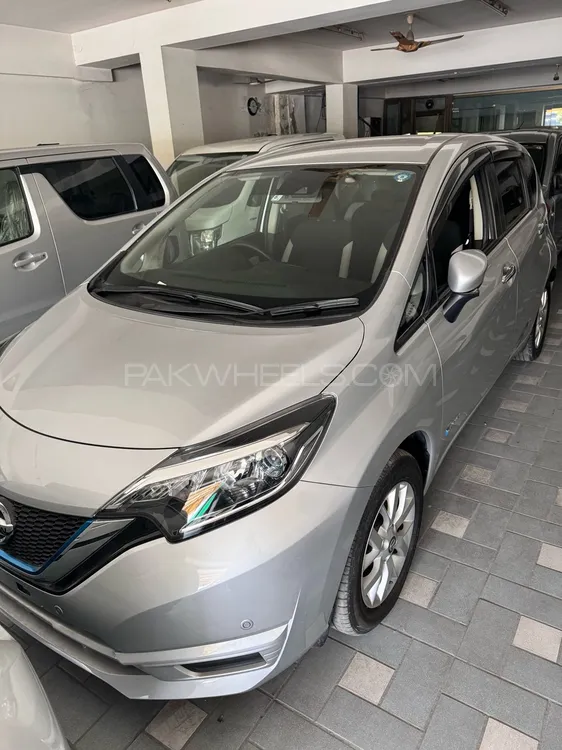 Nissan Note 2020 for Sale in Lahore Image-1