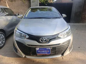 Toyota Yaris GLI MT 1.3 2021 for Sale