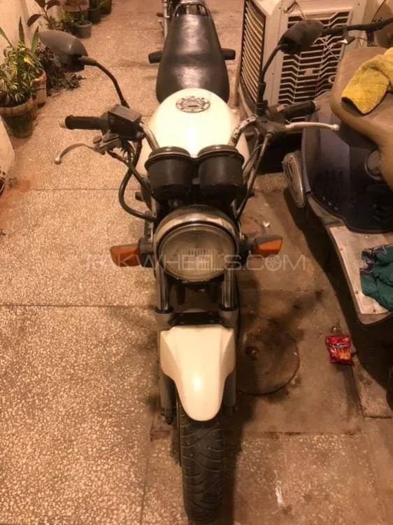 Suzuki GS500E 2001 for Sale Image-1