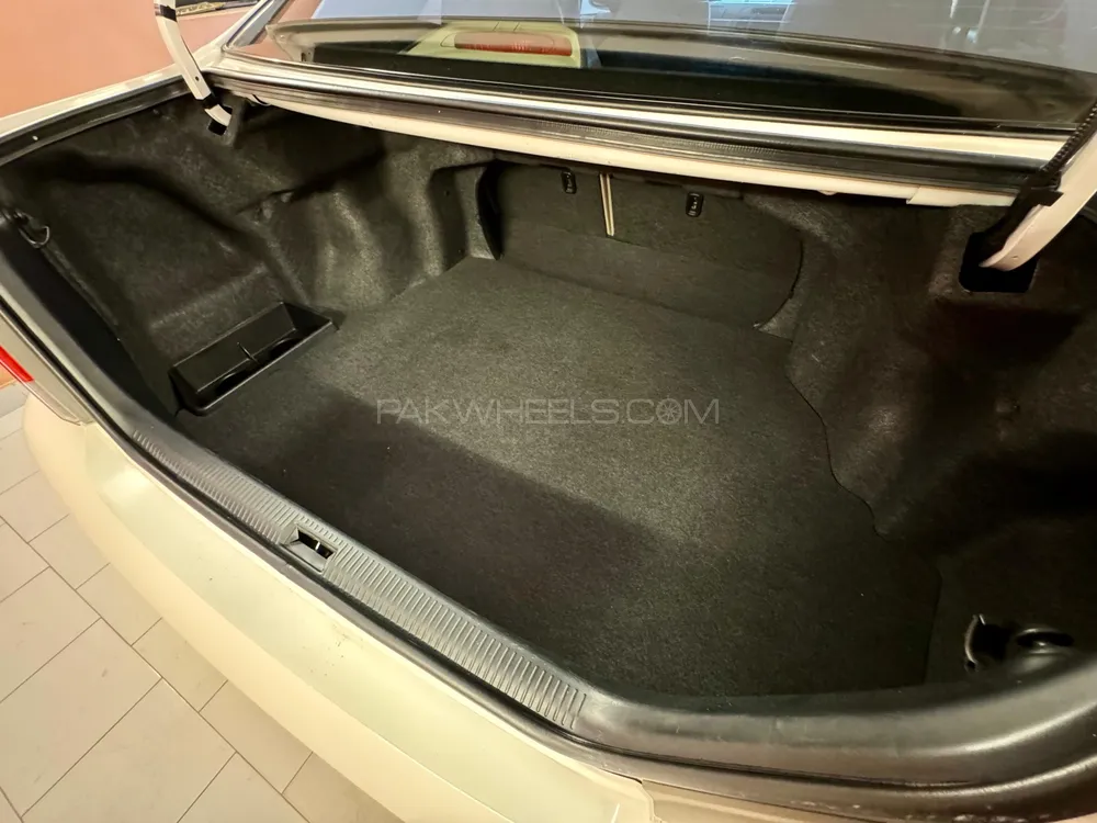 ٹویوٹا کیمری 2006 for Sale in کراچی ٹویوٹا کیمری 2006 for Sale in کراچی Image-19