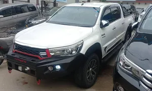 Toyota Hilux Revo V Automatic 2.8 2019 for Sale