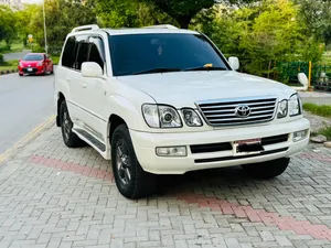 Toyota Land Cruiser Cygnus 2003 for Sale