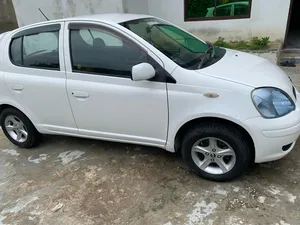 Toyota Vitz F 1.0 2004 for Sale