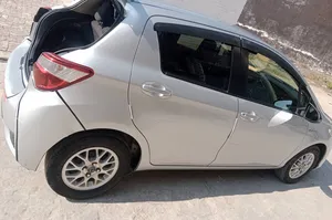 Toyota Vitz Hybrid F 1.5 2017 for Sale