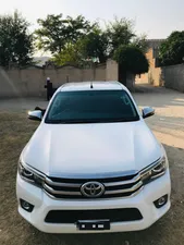 Toyota Hilux Revo V Automatic 2.8 2018 for Sale