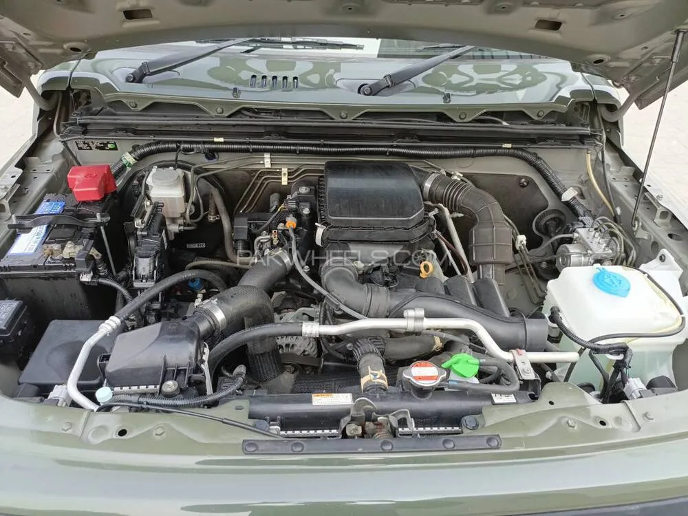 Suzuki Jimny 2018 for Sale in Lahore Suzuki Jimny 2018 for Sale in Lahore Image-10