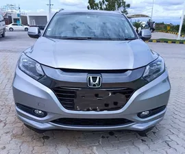 Honda Vezel Hybrid Z Style Edition 2015 for Sale