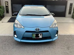 Toyota Aqua S 2013 for Sale