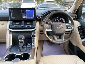 Toyota Land Cruiser ZX LC300 
3.5L Twin Turbo Petrol
Model: 2023
Zero Meter 
Unregistered 
Fresh Import 

*Heads up Display
*Fingerprint Start
*Rear Entertainment 
*Cool Box
*Beige Room 
*7 Seater 
*Back Autodoor 
*JBL Sound System

Calling and Visiting Hours

Monday to Saturday

11:00 AM to 7:00 PM