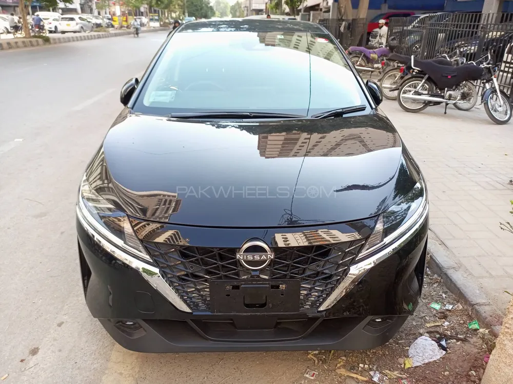 Nissan Note 2021 for Sale in Karachi Image-1