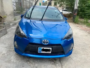 Toyota Aqua S 2013 for Sale