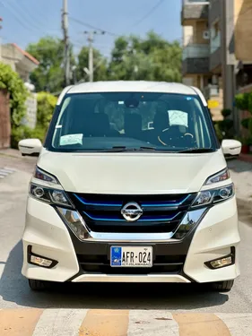Nissan Serena HIGHWAY STAR 2018