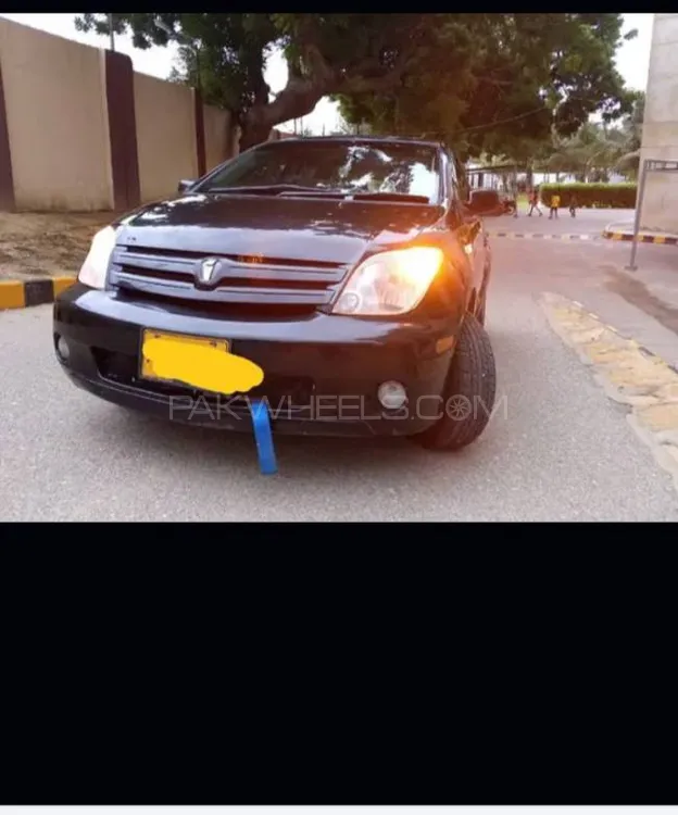 Toyota Vitz 2006 for Sale in Lahore Image-1