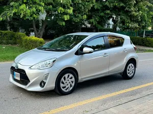 Toyota Aqua G 2017 for Sale