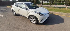 Toyota C-HR S-LED 2017 for Sale